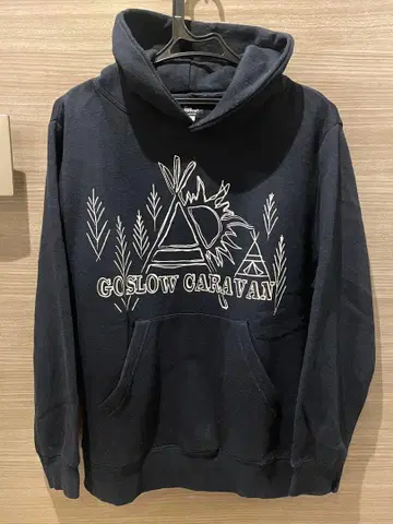 GO SLOW CARAVAN 네이비 후드티 사이즈 4
