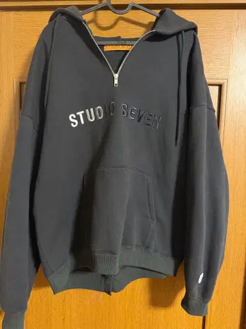 STUDIO SEVEN 집업 후드티 블랙