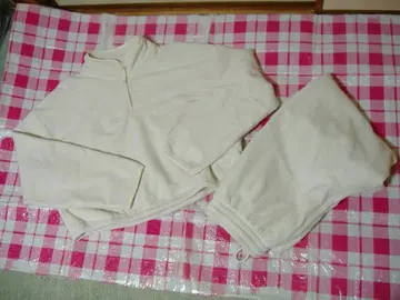 GU M 사이즈 플리스 셋업 USED 아이보리색