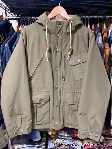 슈가케인 마운틴 후드티 M 사이즈 올리브