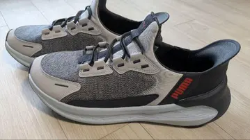 PUMA 러닝화