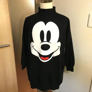 남성용 [ 새상품급 US 디즈니 ] L 옷깃 미키 맨투맨 대 그래픽