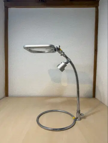 TSK 스탠드 루페 라이트 포함