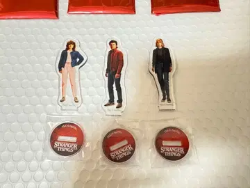 기묘한 이야기 아크릴 스탠드 스티브 낸시 로빈 아크릴 스탠드