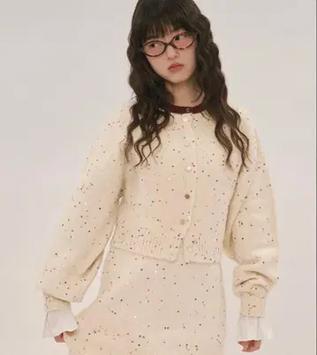 loin nuit 로완뉴이 스팽글 니트 세트 업