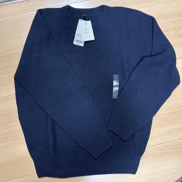 유니클로 3D 니트 네이비 니트 스웨터 L 사이즈