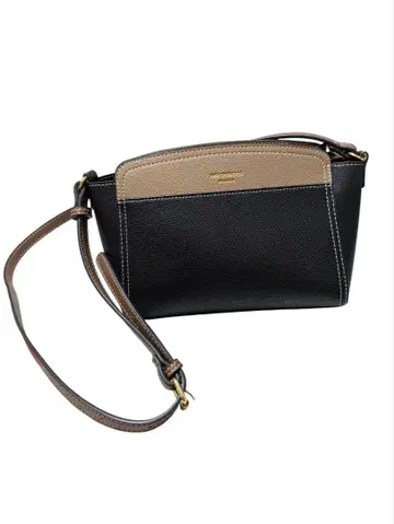 &chouette 가죽 숄더백 블랙과 베이지 새상품급