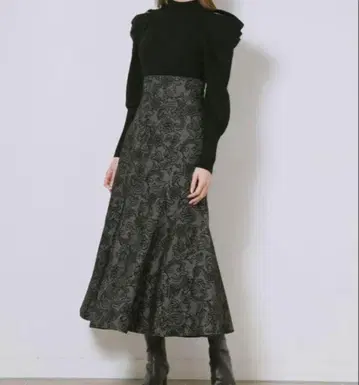 스나이델 헴 플레어 머메이드 스커트