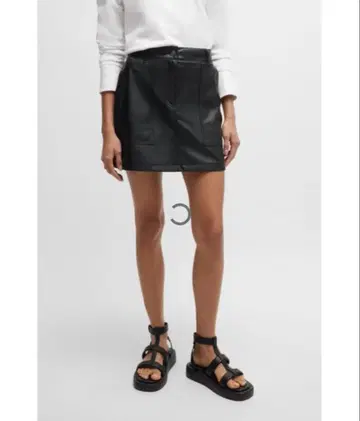 [ 미사용품 ] BOSS 패치 포켓 슬림핏 스커트