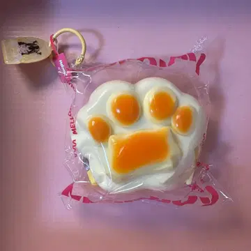 mellojoy 메로조이 고양이 발톱 치즈 발바닥 스퀴즈