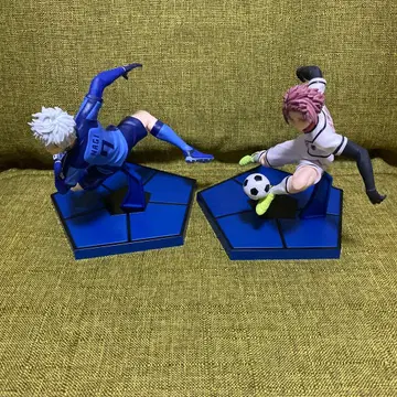 블루 록 피규어 2점 세트