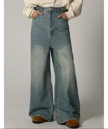 MASONPRINCE 사이드 벨트 와이드 플레어 데님 팬츠