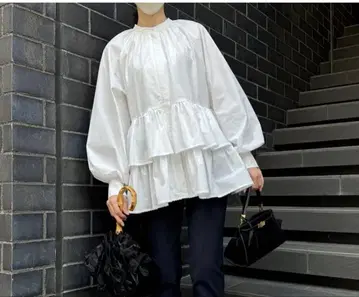 Amenochi Hare 아메노치하레 더블 페플럼 히요쿠 블라우스 화이트