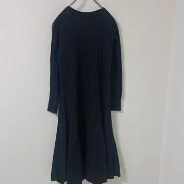 SLOBE IENA 슬로브 이에나 핀턱 플레어 니트 원피스 블랙