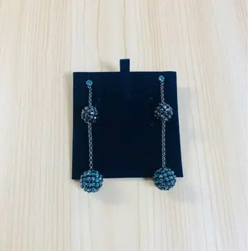 새상품급 스와로브스키 블랙 비즈 액세서리 귀걸이 2연