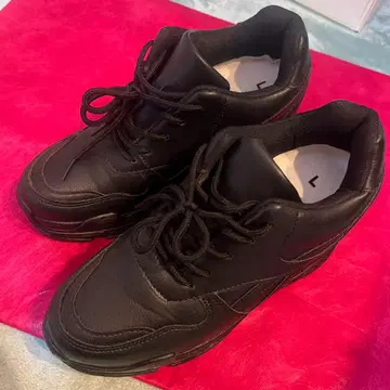 인힐 스니커즈 통굽 8cm 당일 발송 가능