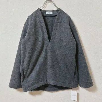 택 포함 니들컷 뉘앙스넥 풀오버 그레이 슬로브 이에나