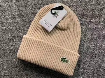 Lacoste 베이지 니트 모자 클래식