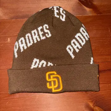 PADRES 로고 비니 브라운