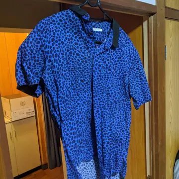 레오파드 무늬 반팔 셔츠 M GU