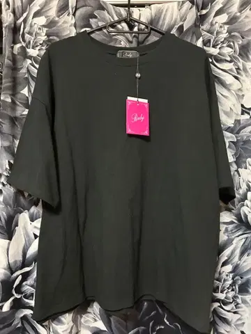 Rady 백 로고 T셔츠 블랙