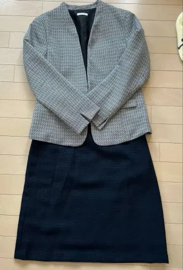 허니즈 그라시아 트위드 스커트 수트