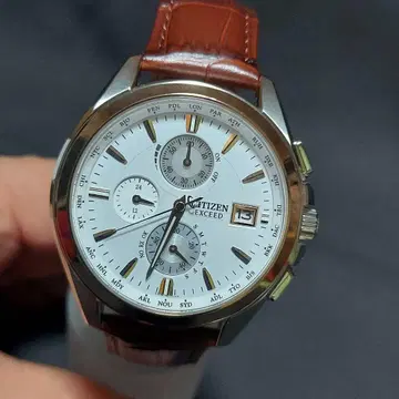 CITIZEN EXCEED 에코 드라이브 솔라 전파 손목시계