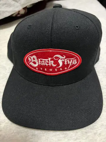 BLACK FLYS 캡