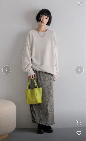 로리즈팜 샤이니 벨로아 타이트 스커트