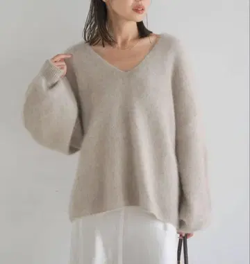 이번 시즌 NOBLE 퍼 니트 2WAY 퍼프 슬리브 니트