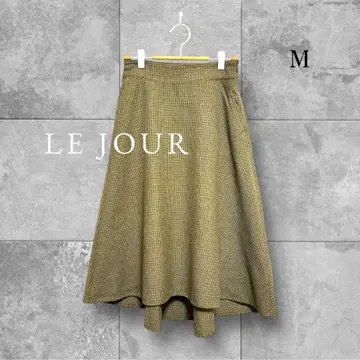 새상품급 루 스커트 체크 플레어 넉넉한 페미닌 걸리시 M