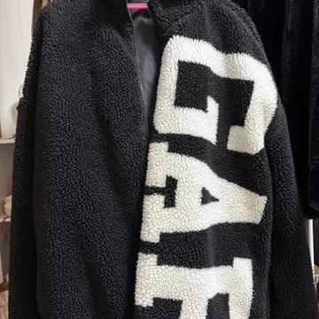 플리스 자켓 로고 블랙