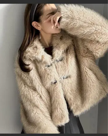 mily bilet 베이지 인조 모피 블루종