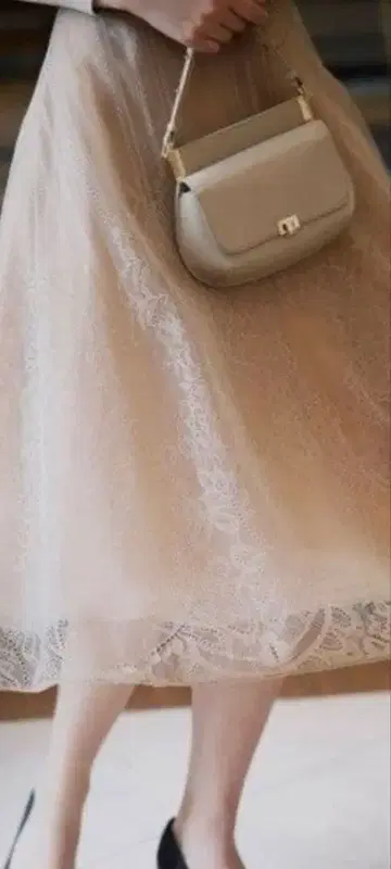 CELFORD 레이스 플레어 스커트 38