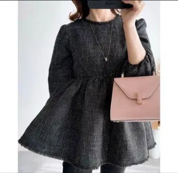 &.NOSTALGIA 트위드 페플럼 상의 졸업식  입학식