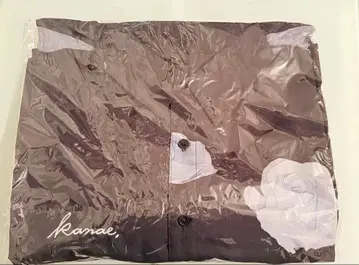 니지산지 카나에 셔츠