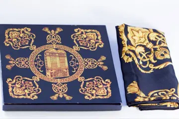 itariyard 실크 스카프 네이비 골드