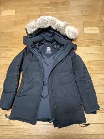 CANADA GOOSE 다운 자켓 M