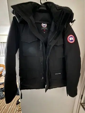 CANADA GOOSE 다운 자켓 블랙
