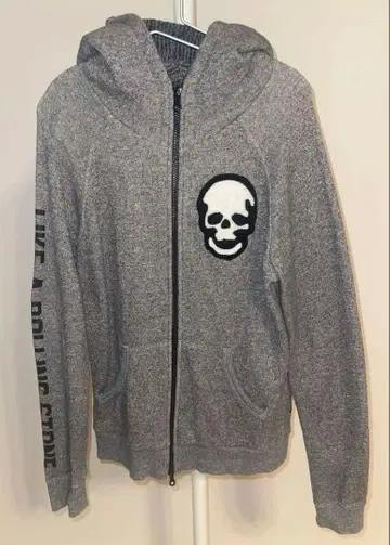 스터드핀 스컬 후드티 그레이