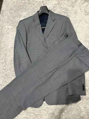 TOMMY HILFIGER 그레이 비즈니스 정장 (가격 협상 가능)