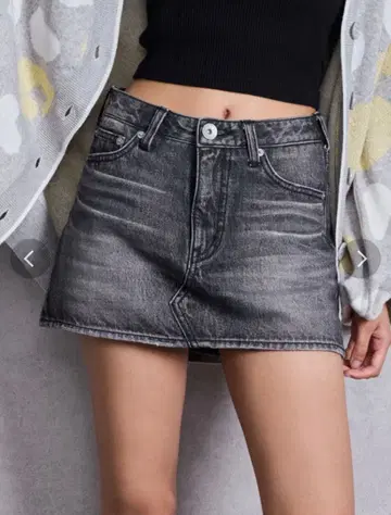 GYDA 빈티지 데님 스커트 라이크 숏팬츠 블랙 S 사이즈