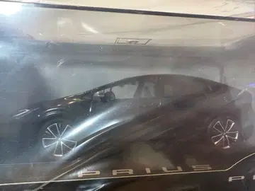 프리우스 1/30 스케일 미니카 5218 애티튜드 블랙 마이카