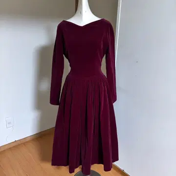빈티지 버건디 벨벳 A라인 원피스