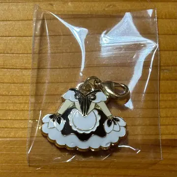 바베트 의상 참