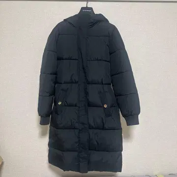 EMPORIO ARMANI 블랙 다운 자켓 후드 부착