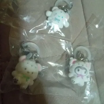 산리오 메지루시 액세서리 캡슐 토이 3개 세트