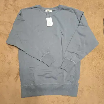 Auntie Rosa Holiday 블루그린 긴팔 맨투맨 free