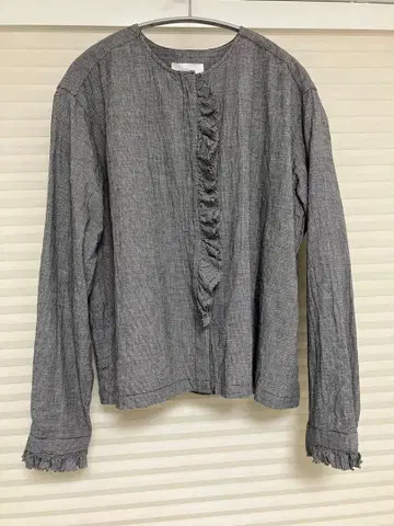 카구레 와셔 프릴 블라우스