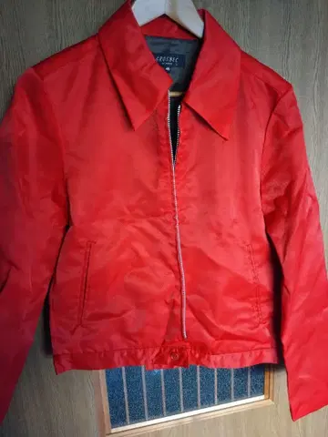 클로즈베크 나일론 자켓